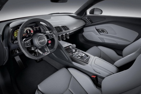 Audi R8 interior