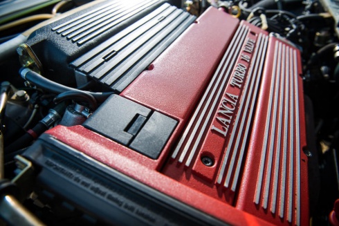 Lancia Delta Integrale HF Turbo Martini 5-3