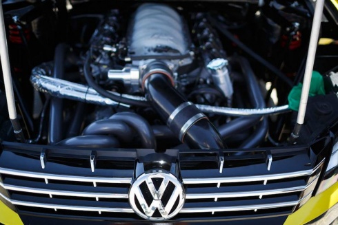 Volkswagen Passat pentru Tanner Foust