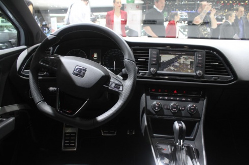 Seat Leon ST Cupra interior