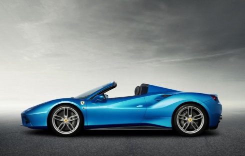 Ferrari 488 Spider 1