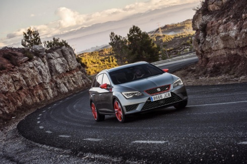 Leon Cupra ST front