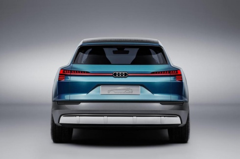 Audi e-tron quattro, SUV-ul electric din 2018 -3